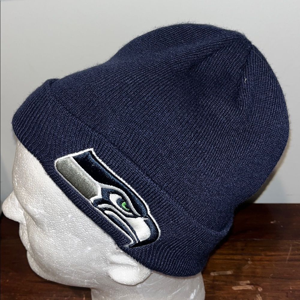 NFL Seattle Seahawks style winter beanie knit ski snowboard cap hat Navy Youth